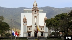  Vista general del Panteón Nacional de Venezuela en Caracas. 