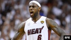 El alero estrella de los Heat de Miami, LeBron James.