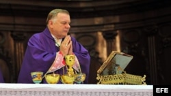 El arzobispo de Miami, Thomas Wenski, ofició una misa en la Catedral de La Habana, Cuba, el martes 27 de marzo de 2012. 