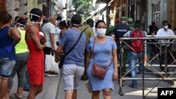 En la primera ola de coronavirus los cubanos extremaron precauciones. 