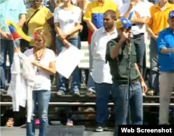 El opositor Henrique Capriles pidió convertir la protesta estudiantil en el movimiento social más grande de la historia.