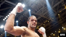 Yoan Pablo Hernández, campeón peso crucero de la Federación Internacional de Boxeo.