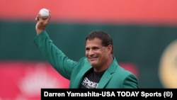 José Canseco jugó la Serie Mundial con los Oakland de California y los Yankees de Nueva York. (Darren Yamashita-USA TODAY Sports vía Reuters)